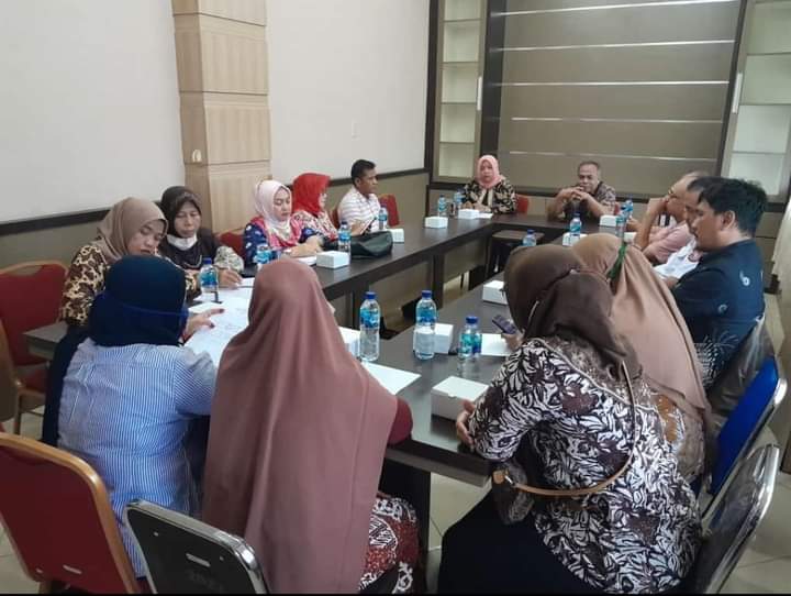 rapat-internal.jpeg
